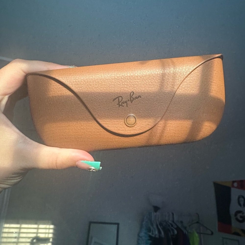 Ray-Ban Tan Leather Sunglasses Case and Glasses